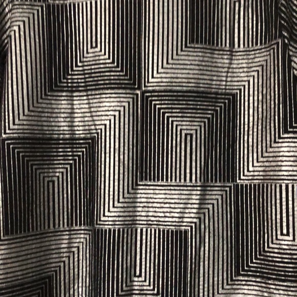 Silver and black metallic shimmer jacket - Picture 3 of 5